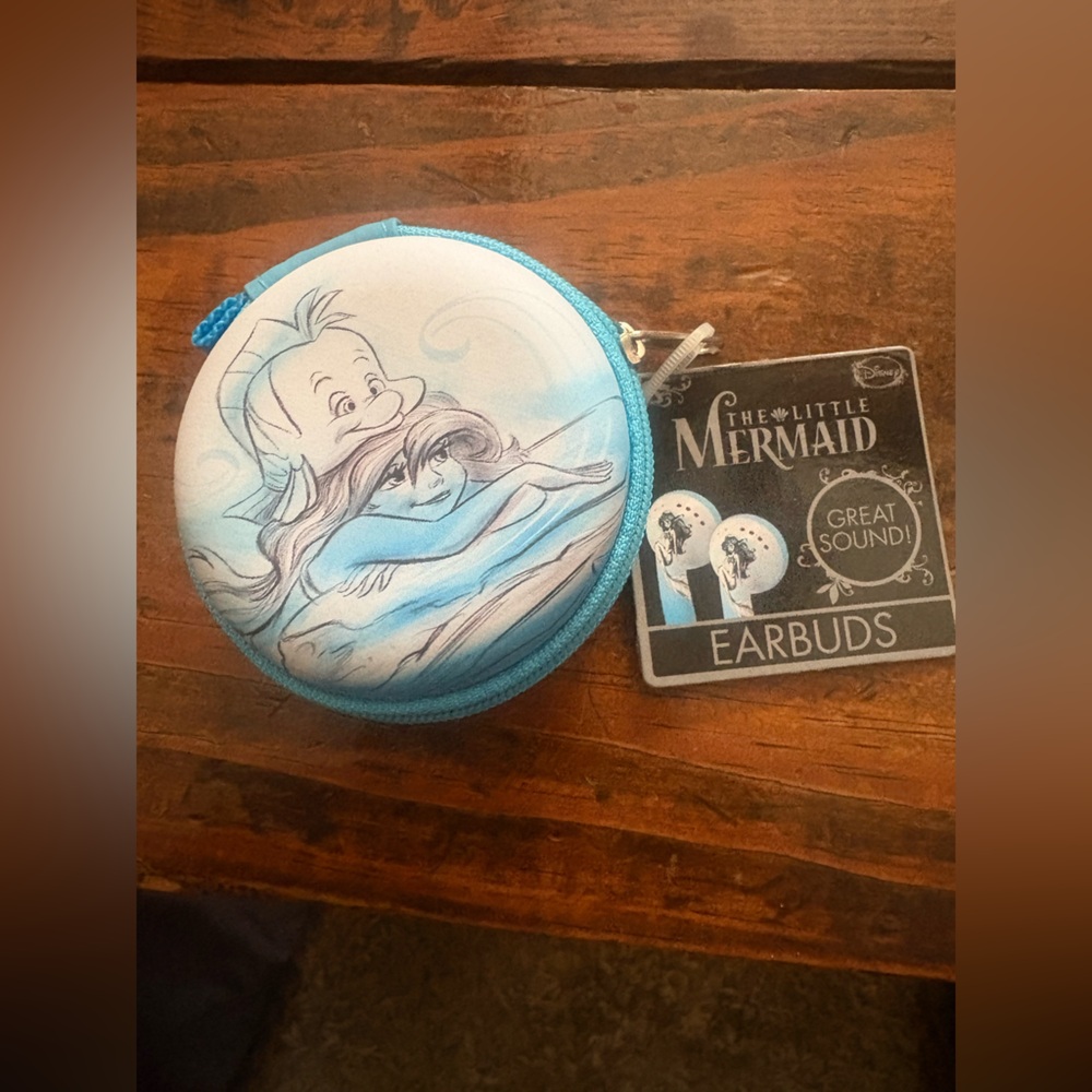 The Little Mermaid Earbuds with Case